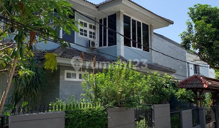 Dijual Rumah Mewah dan Nyaman di Lokasi yang Aman di Jagakarsa