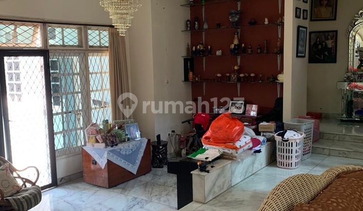 Dijual Rumah Mewah dan Nyaman di Lokasi yang Aman di Jagakarsa 2