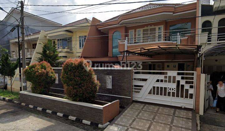 Rumah 2 Lantai Luas Tanah 300 di Green Garden Blok O, Kedoya Jakarta Barat 1