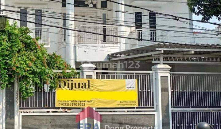 Rumah 2 Lantai Luas Tanah 360 di Komplek Hankam Blok L Joglo, Kembangan 1