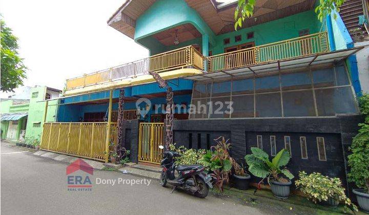 Rumah 2 Lantai Luas Tanah 300 di Jl Setia Kedoya Selatan, Kebon Jeruk 1