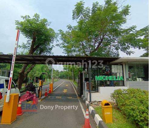 Rumah 2 Lt Luas Tanah 198 di Puri Botanical Residence Michelia 2