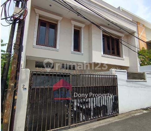 Rumah 2 Lantai Luas Tanah 148 di Jl Tasbe Cengkareng Barat