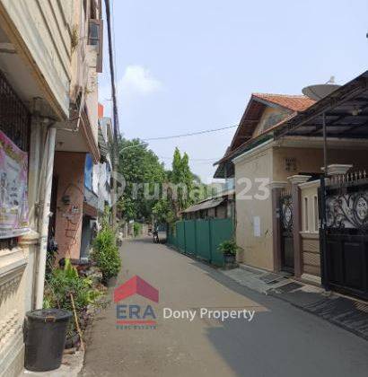 Rumah 2 Lantai Luas Tanah 196 di Jl Cempaka Raya, Rawa Buaya, Jakarta Barat 2