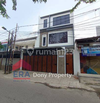 Rumah 3 Lantai Luas Tanah 153 di JL Delima Raya, Tanjung Duren, Jakarta Barat 2