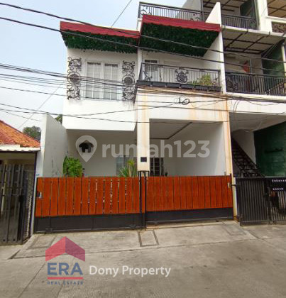 Rumah 2 Lantai Luas Tanah 109 di JL Duri Mas VII, Duri Kepa, Kebon Jeruk 2