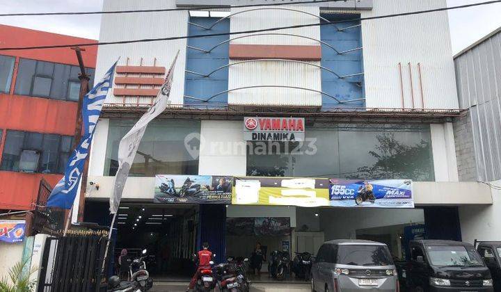 Ruko 4 Lantai ex Showroom Luas Tanah 471 di Jl Meruya Ilir Raya, Kembangan 1