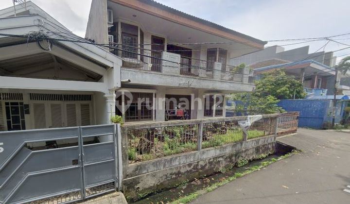 Rumah Hoek 2 Lantai Luas Tanah 188 di Duri Kencana Timur,  Duri Kepa, Kebon Jeruk 2