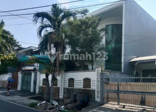 2-Story House, Land Area 350 sqm on Jl Mandala Selatan, Tomang Grogol, West Jakarta 2