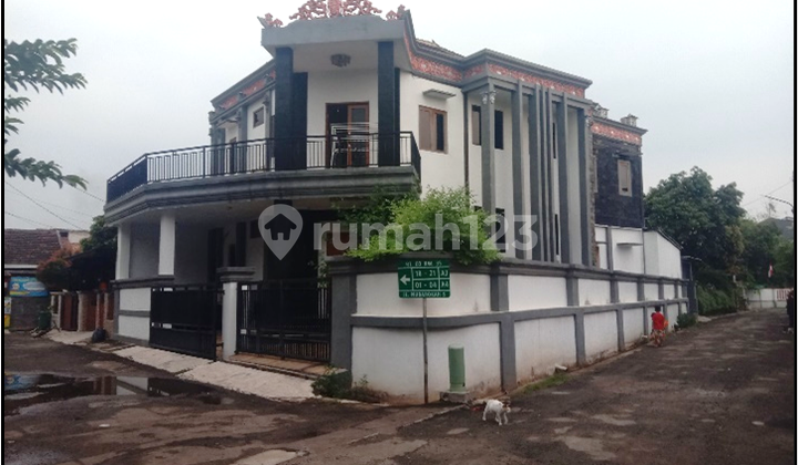 Rumah Hoek 2 Lantai Luas Tanah 273 di Villa Rizki Ilhami, Karawaci, Tangerang
