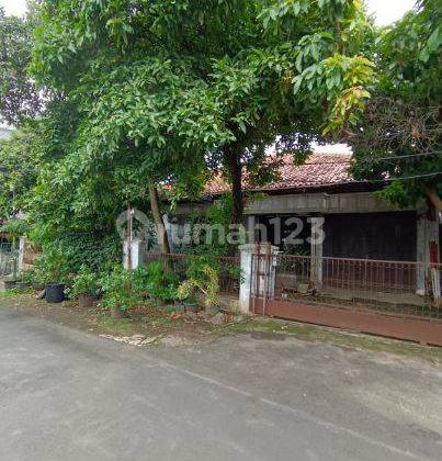 Rumah Tua Luas Tanah 351 di Jl Salam, Sukabumi Utara, Kebon Jeruk 1