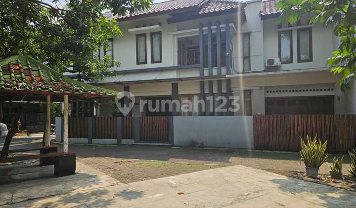 Rumah Hoek 2 Lantai Luas Tanah 189 di Perumahan Griya Pipit, Pondok Aren, Tangerang