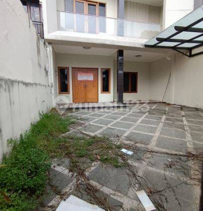 Rumah 2 Lantai Luas Tanah 295 di Villa Arteri Kebon Jeruk, Kelapa Dua 2