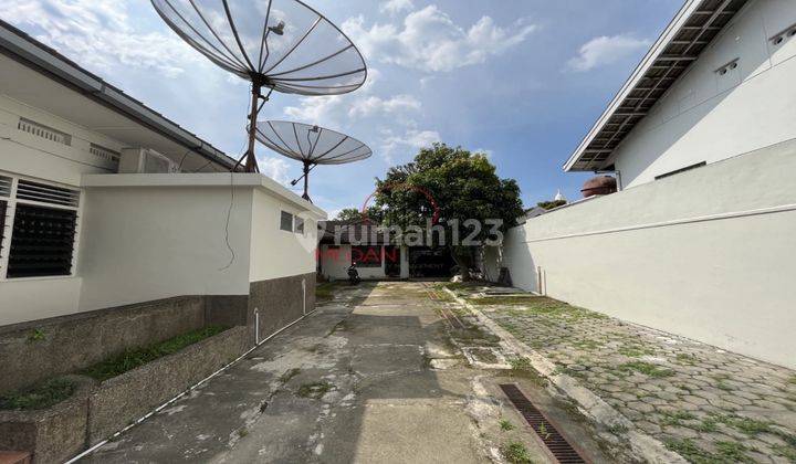 Dijual!!! Villa Jl. Cut Nyak Dien, Medan Polonia 2