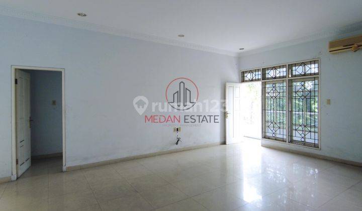 Dijual!!! Villa Taman Polonia 2