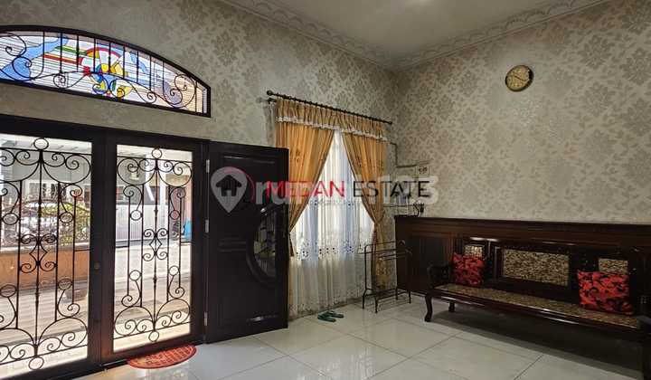 Di Jual Rumah di Komplek Taman Anggrek Medan!!