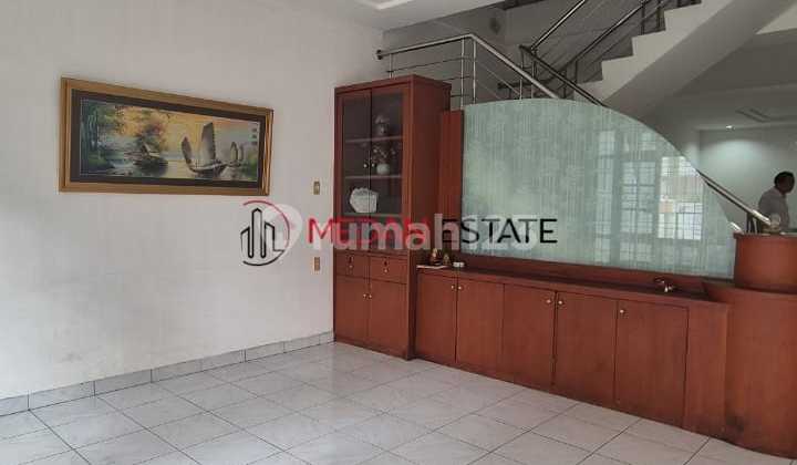 For Sale Villa House in Polonia Indah Medan!! 2