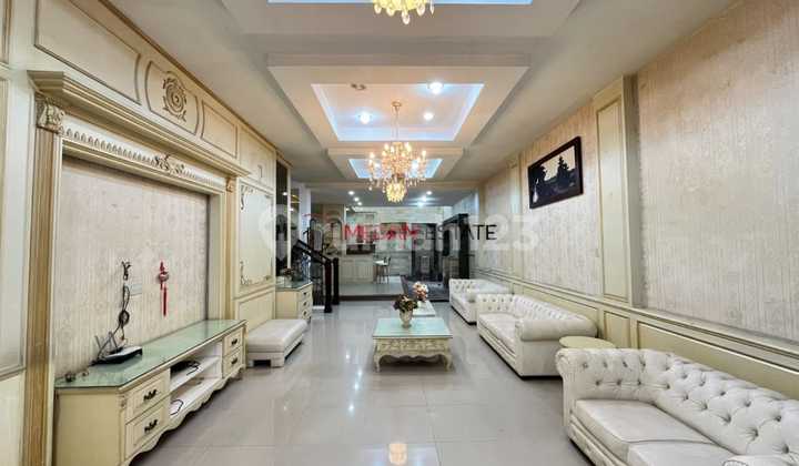 DI JUAL!! RUMAH DI KOMPLEK VILLA HOCK LIE MAS MEDAN!