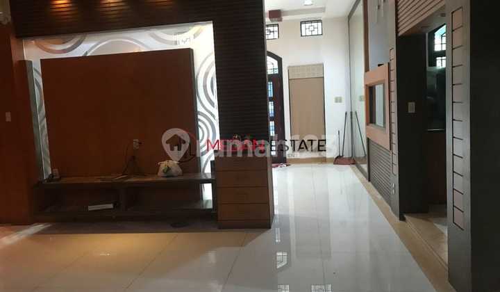 Di Jual Villa Makmur Indah Adam Malik Medan!!!