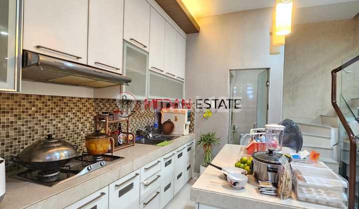 Di Jual Villa Dkompiara Resindence Medan!!