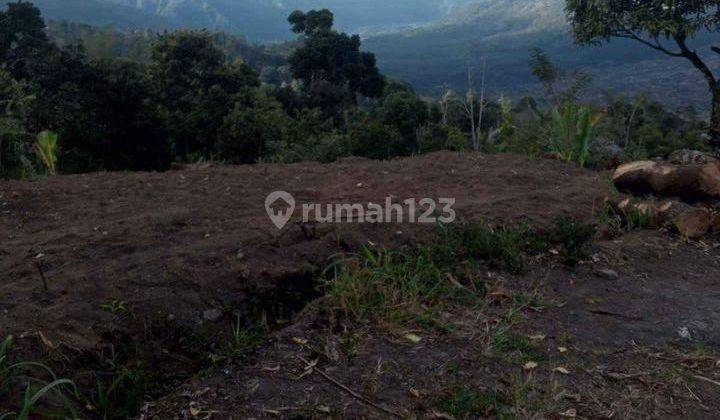 Land with prime view of Mount Batur, Kintamani 1