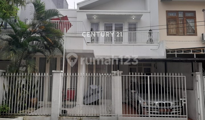 Dijual Rumah Strategis Harga Menarik di Bintaro