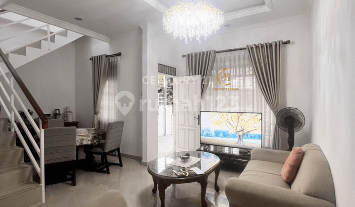 For Sale: Nice Comfortable Family Home in Bintaro 5 2