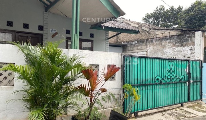 Dijual Rumah Bagus Terawat Di Perum Bumi Sawangan Indah Dijual Rumah Bagus Terawat Di Perum Bumi Sawangan Indah