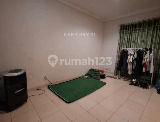 Dijual Rumah Strategis Harga Menarik di Graha Raya Bintaro 2