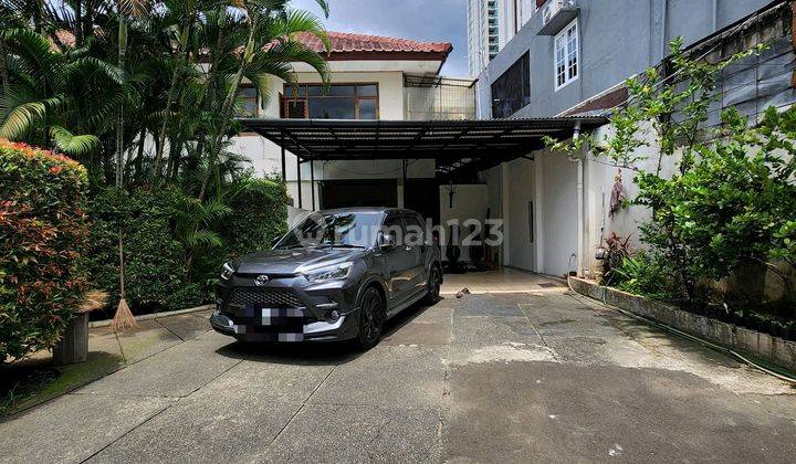 Dijual Rumah Kemang Dekat Mall Kemang Village 2