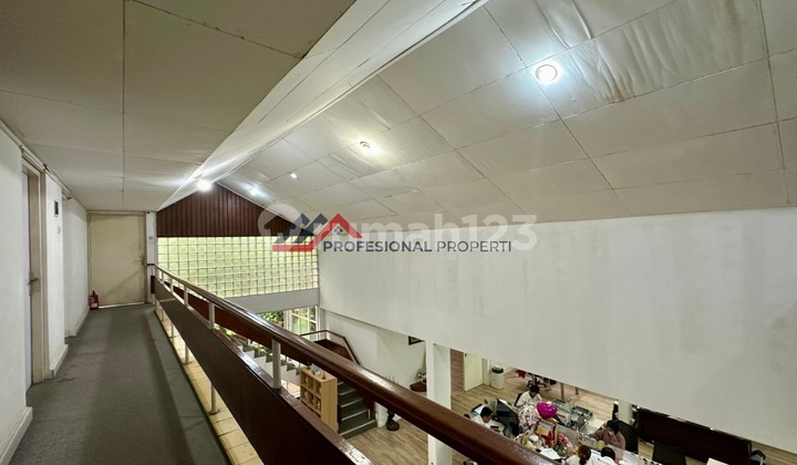 Commercial Area House Suitable for Office Clinic Restaurant 2