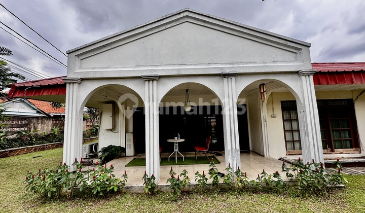 Rumah Lama Hitung Tanah Dekat ke Kemang Raya dan Mampang Raya