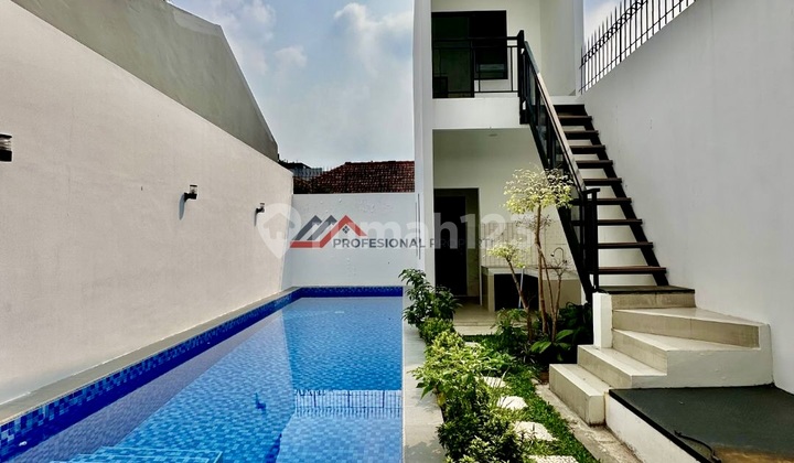 Brand New Single House With Pool Strategic Location