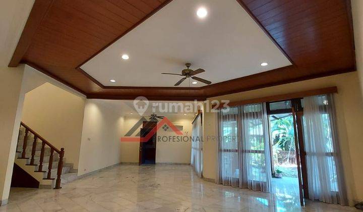 Rumah 2 lantai dilokasi strategis dan premium dikemang dalam 2