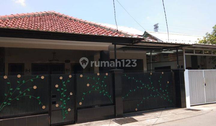 Dijual rumah minimalis siap huni dilokasi strategis dekat TOL CIJAGO DAN KAMPUS UNIVERSITAS INDONESIA di Kukusan Raya  1