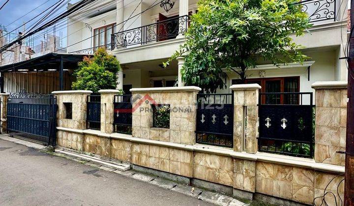 Dijual Rumah Modern Classic Siap Huni Dilokasi Strategis, Dekat Mall Citos, Toll Simatupang Dan Mrt Cipete di Cilandak tengah, Cilandak 2