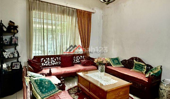 Dijual Rumah Lama Harga Menarik Dilokasi Strategis Dekat Taman Ismail Marzuki, Stasiun Cikini Dan Menteng di Cikini raya, Cikini 2