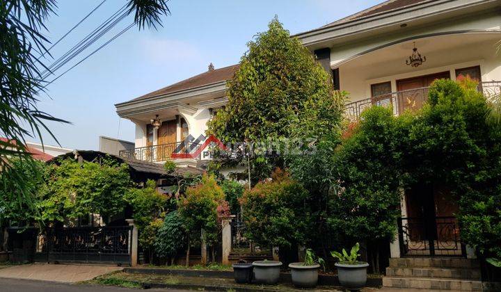 Rumah Full Furnished Dalam Komplek Lokasi Strategis 1