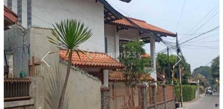 Rumah Kokoh Terawat Siap Huni Lokasi Strategis 2