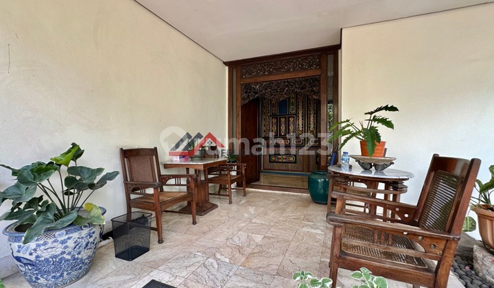 Rumah Klasik Halaman Luas Cipete Jakarta Selatan  2