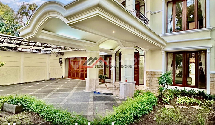 Kemang, Rumah Mewah Terawat Dilokasi Tenang