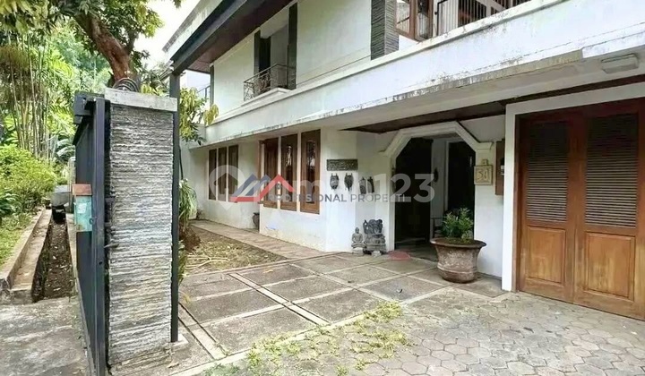 House in Prime Patrajasa Complex Area, Kuningan, South Jakarta 2