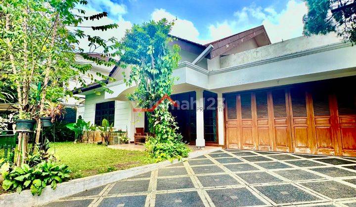 Rumah Bagus Siap Huni Lokasi Tenang Di Kemang Dalam 1