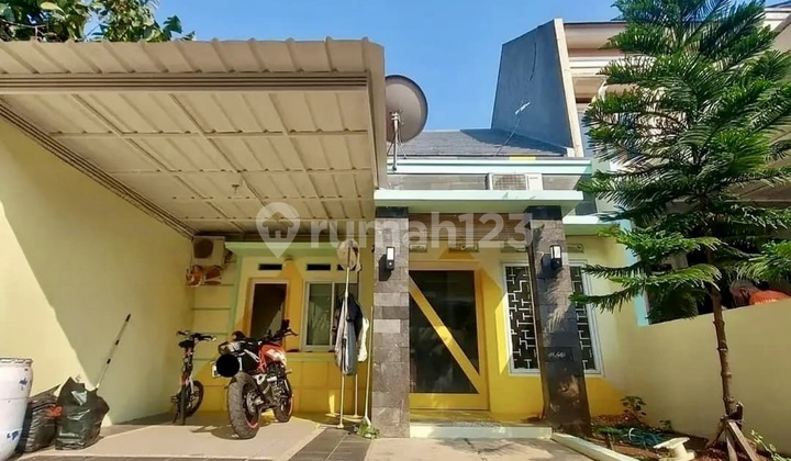 Rumah Siap Huni Dalam Townhouse Lingkungan Asri Harga Menarik