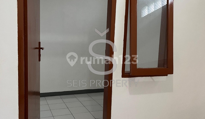 FOR SALE HOUSE IN TULIP CLUSTER, ADIPURA COMPLEX, GEDEBAGE FOR SALE HOUSE IN TULIP CLUSTER, ADIPURA COMPLEX, GEDEBAGE