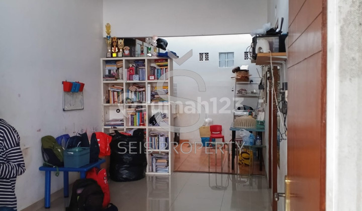 DIJUAL RUMAH SEMI FURNISH DI KOMPLEK PESONA CIGANITRI BANDUNG DIJUAL RUMAH SEMI FURNISH DI KOMPLEK PESONA CIGANITRI BANDUNG