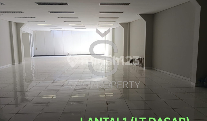 For Rent: 3-Story Shop House Ready to Occupy, Strategic Location in Central Bandung City 2