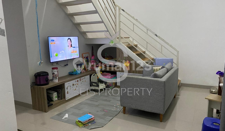 DIJUAL RUMAH TINGGAL 2 LANTAI PERUMAHAN DE SANGKAN HURIP ESTATE