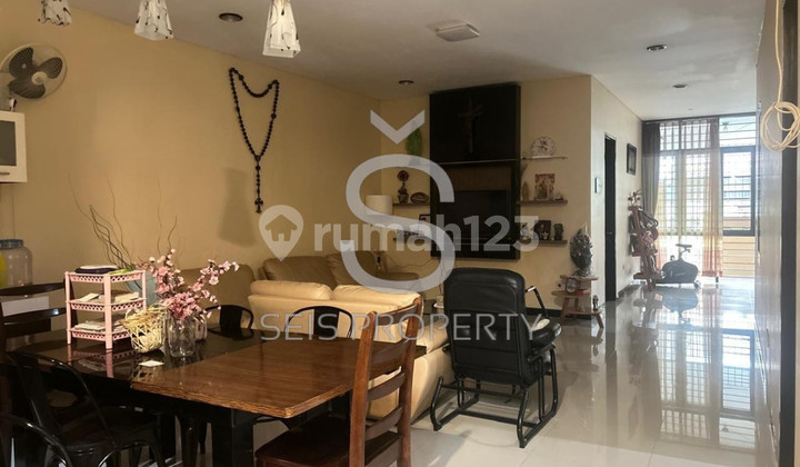 Dijual Rumah 2 Lantai Siap Huni di Taman Kopo Indah Bdg