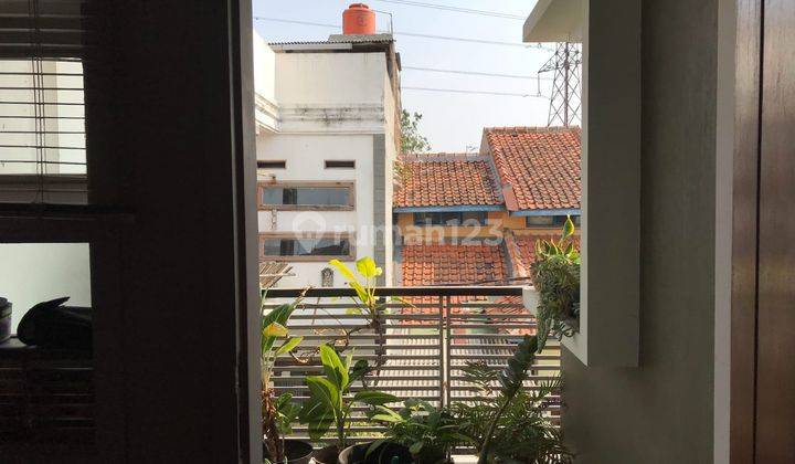 Di Jual Rumah 3 Lantai Siap Huni Anggaraja Cimahi 2